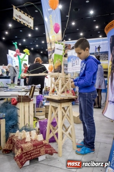 Zdjęcie w galerii na portalu naszraciborz.pl: Sukces raciborskich wydawnictw promocyjnych na Międzynarodowych Targach Turystyki, Spa, Sprzętu Turystycznego i Żeglarskiego GLOBalnie 2017  wiadomości z regionu