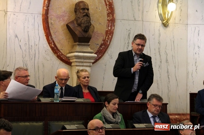 Zdjęcie w galerii na portalu naszraciborz.pl: O planach żeglownego połączenia Dunaju, Odry i Łaby w sali Sejmu Śląskiego wiadomości z regionu