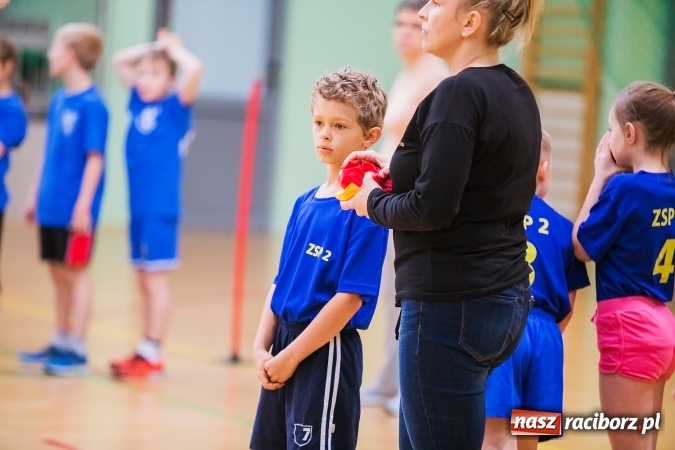 Zdjęcie w galerii na portalu naszraciborz.pl: Turniej Gier i Zabaw w Arenie Rafako wiadomości z regionu