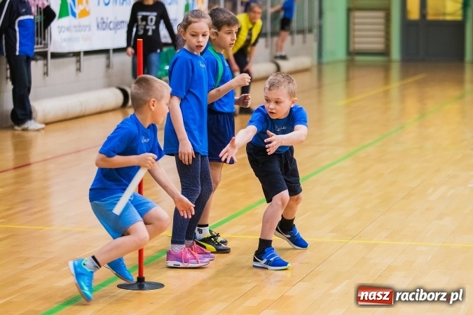 Zdjęcie w galerii na portalu naszraciborz.pl: Turniej Gier i Zabaw w Arenie Rafako wiadomości z regionu