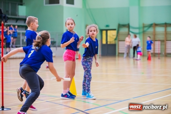 Zdjęcie w galerii na portalu naszraciborz.pl: Turniej Gier i Zabaw w Arenie Rafako wiadomości z regionu
