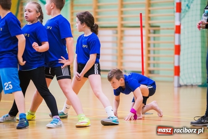 Zdjęcie w galerii na portalu naszraciborz.pl: Turniej Gier i Zabaw w Arenie Rafako wiadomości z regionu