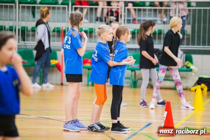 Zdjęcie w galerii na portalu naszraciborz.pl: Turniej Gier i Zabaw w Arenie Rafako wiadomości z regionu