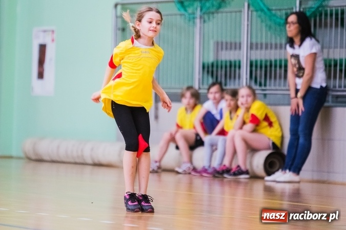 Zdjęcie w galerii na portalu naszraciborz.pl: Turniej Gier i Zabaw w Arenie Rafako wiadomości z regionu