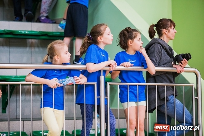 Zdjęcie w galerii na portalu naszraciborz.pl: Turniej Gier i Zabaw w Arenie Rafako wiadomości z regionu