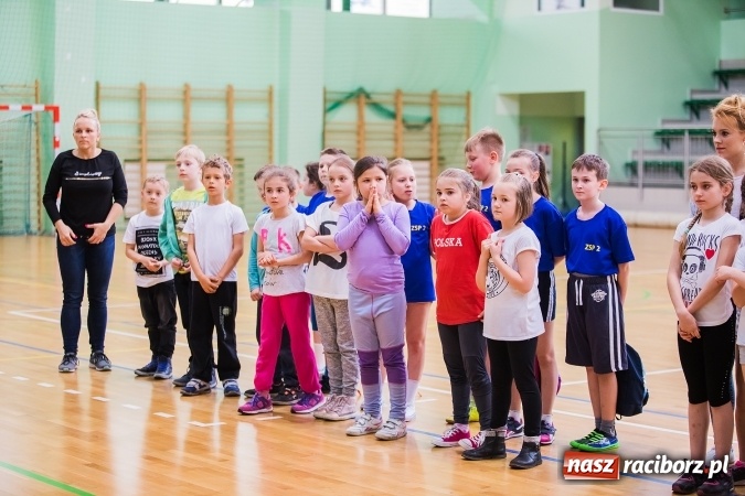 Zdjęcie w galerii na portalu naszraciborz.pl: Turniej Gier i Zabaw w Arenie Rafako wiadomości z regionu