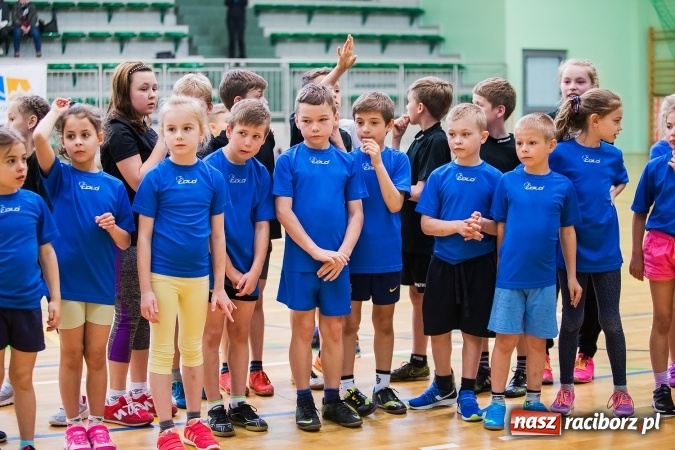 Zdjęcie w galerii na portalu naszraciborz.pl: Turniej Gier i Zabaw w Arenie Rafako wiadomości z regionu