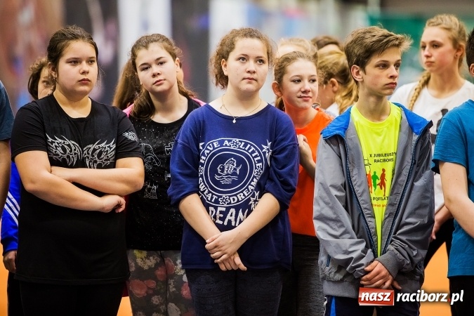 Zdjęcie w galerii na portalu naszraciborz.pl: Drugi dzień Halowych Mistrzostw Raciborza w Lekkiej Atletyce wiadomości z regionu