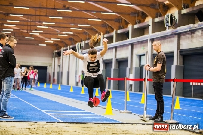 Zdjęcie w galerii na portalu naszraciborz.pl: Drugi dzień Halowych Mistrzostw Raciborza w Lekkiej Atletyce wiadomości z regionu