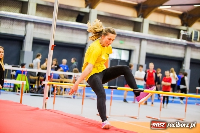 Zdjęcie w galerii na portalu naszraciborz.pl: Drugi dzień Halowych Mistrzostw Raciborza w Lekkiej Atletyce wiadomości z regionu