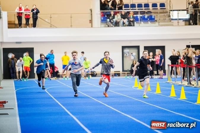 Zdjęcie w galerii na portalu naszraciborz.pl: Drugi dzień Halowych Mistrzostw Raciborza w Lekkiej Atletyce wiadomości z regionu
