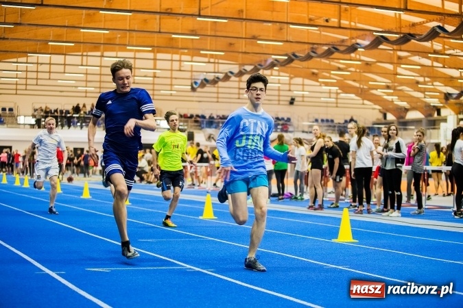 Zdjęcie w galerii na portalu naszraciborz.pl: Drugi dzień Halowych Mistrzostw Raciborza w Lekkiej Atletyce wiadomości z regionu