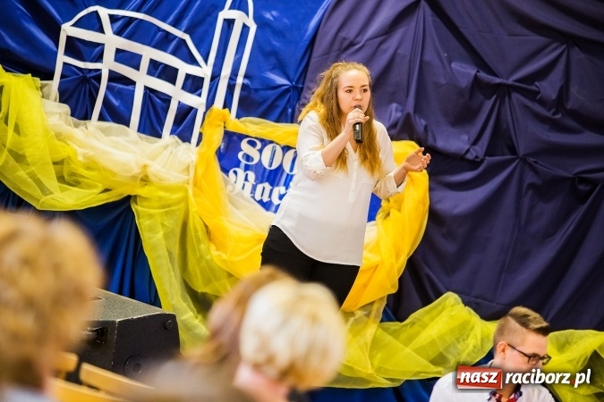 Zdjęcie w galerii na portalu naszraciborz.pl: Uroczyste obchody święta patrona szkoły – Technikum nr 1 w CKZiU nr 1  – Księżnej Eufemii Raciborskiej  wiadomości z regionu