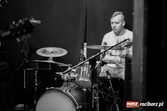 Zdjęcie w galerii na portalu naszraciborz.pl: Ostatnia Bitwa Kapel na Końcu Świata wiadomości z regionu