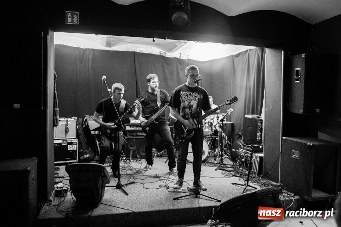 Zdjęcie w galerii na portalu naszraciborz.pl: Ostatnia Bitwa Kapel na Końcu Świata wiadomości z regionu