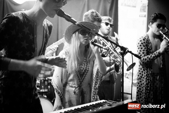 Zdjęcie w galerii na portalu naszraciborz.pl: Ostatnia Bitwa Kapel na Końcu Świata wiadomości z regionu