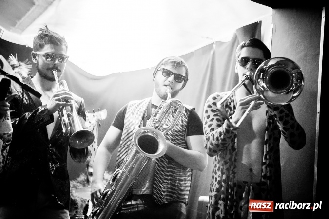 Zdjęcie w galerii na portalu naszraciborz.pl: Ostatnia Bitwa Kapel na Końcu Świata wiadomości z regionu