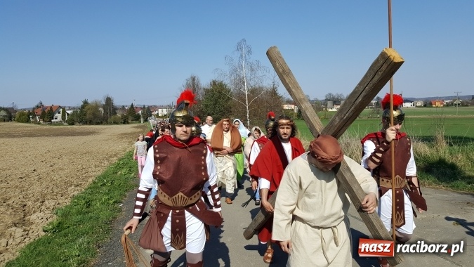 Zdjęcie w galerii na portalu naszraciborz.pl: Misterium Męki Pańskiej w Krzyżanowicach  wiadomości z regionu
