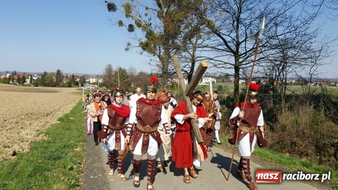 Zdjęcie w galerii na portalu naszraciborz.pl: Misterium Męki Pańskiej w Krzyżanowicach  wiadomości z regionu