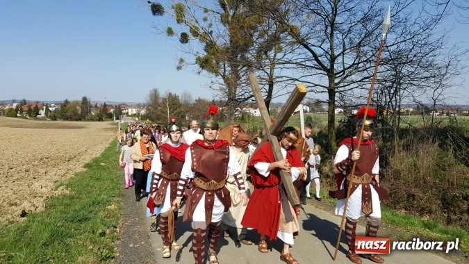 Zdjęcie w galerii na portalu naszraciborz.pl: Misterium Męki Pańskiej w Krzyżanowicach  wiadomości z regionu