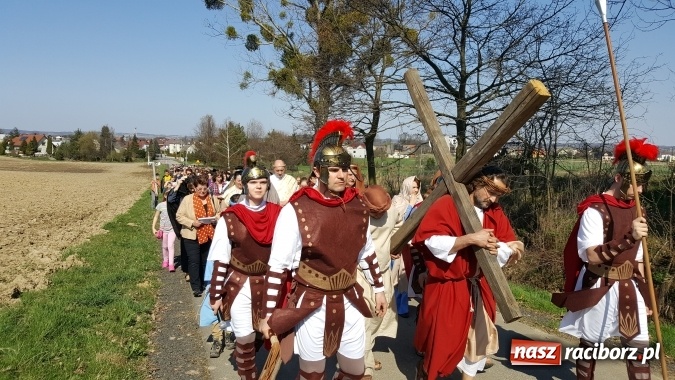 Zdjęcie w galerii na portalu naszraciborz.pl: Misterium Męki Pańskiej w Krzyżanowicach  wiadomości z regionu