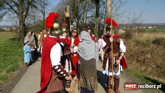 Zdjęcie w galerii na portalu naszraciborz.pl: Misterium Męki Pańskiej w Krzyżanowicach  wiadomości z regionu