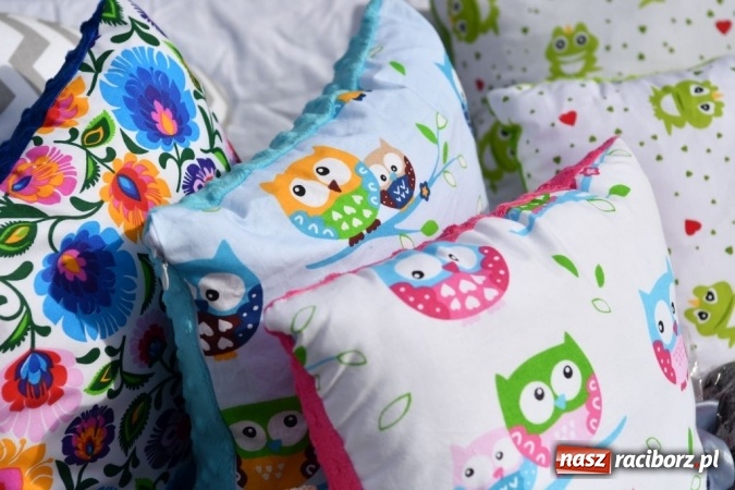 Zdjęcie w galerii na portalu naszraciborz.pl: Kolorowo, pachnąco i pysznie - ruszył Jarmark Wielkanocny  wiadomości z regionu