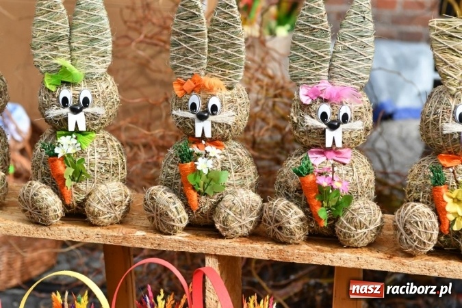 Zdjęcie w galerii na portalu naszraciborz.pl: Kolorowo, pachnąco i pysznie - ruszył Jarmark Wielkanocny  wiadomości z regionu