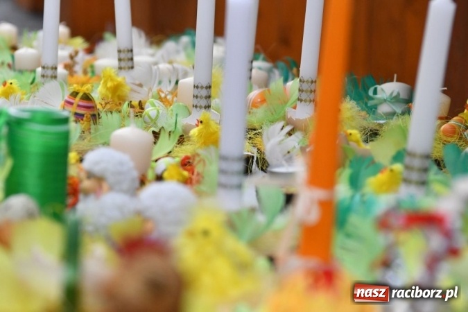 Zdjęcie w galerii na portalu naszraciborz.pl: Kolorowo, pachnąco i pysznie - ruszył Jarmark Wielkanocny  wiadomości z regionu