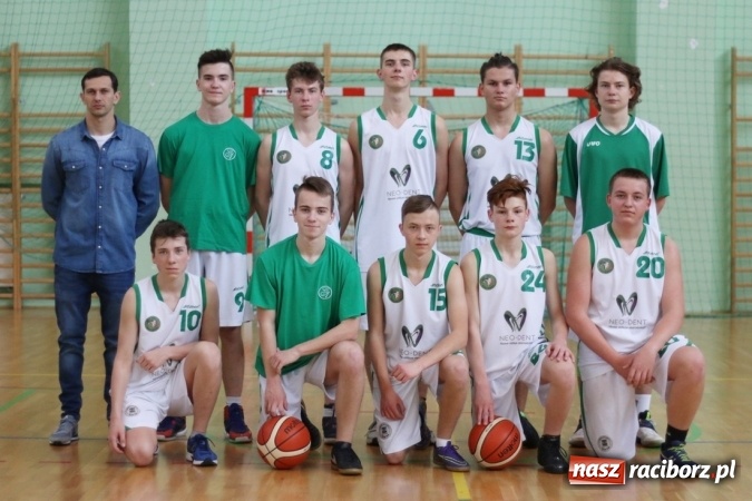 Zdjęcie w galerii na portalu naszraciborz.pl: Koszykówka: G1 z Raciborza awansowało do półfinału wojewódzkiego wiadomości z regionu