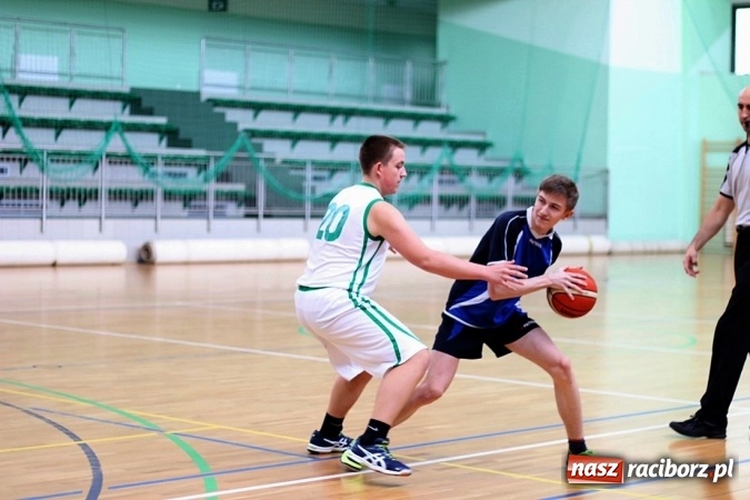 Zdjęcie w galerii na portalu naszraciborz.pl: Koszykówka: G1 z Raciborza awansowało do półfinału wojewódzkiego wiadomości z regionu