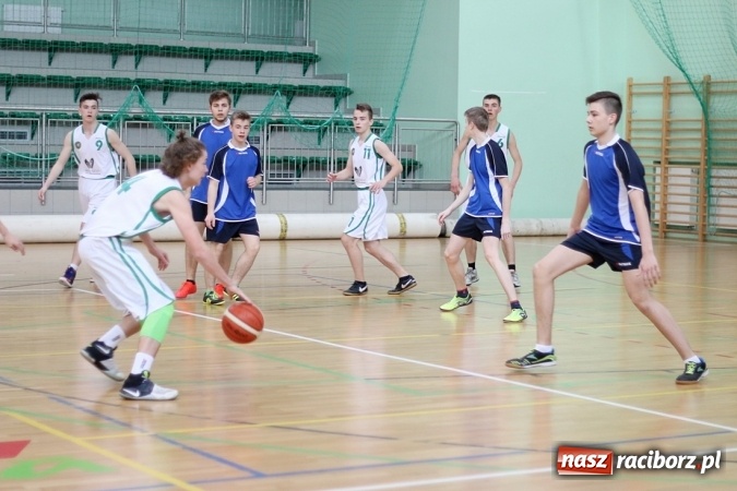 Zdjęcie w galerii na portalu naszraciborz.pl: Koszykówka: G1 z Raciborza awansowało do półfinału wojewódzkiego wiadomości z regionu