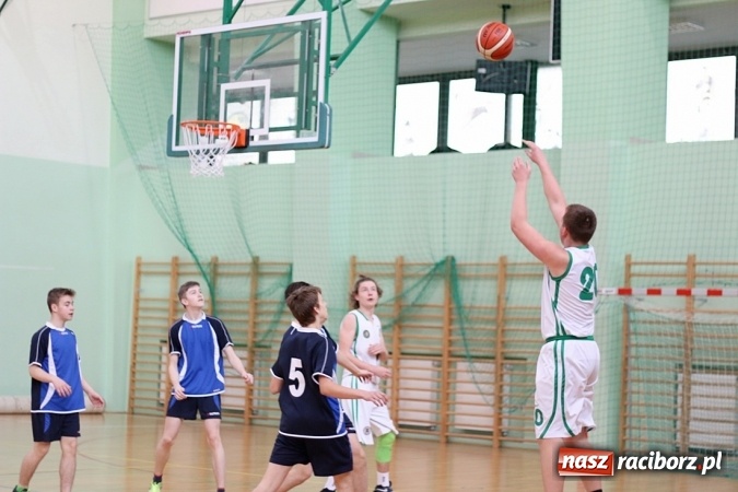 Zdjęcie w galerii na portalu naszraciborz.pl: Koszykówka: G1 z Raciborza awansowało do półfinału wojewódzkiego wiadomości z regionu