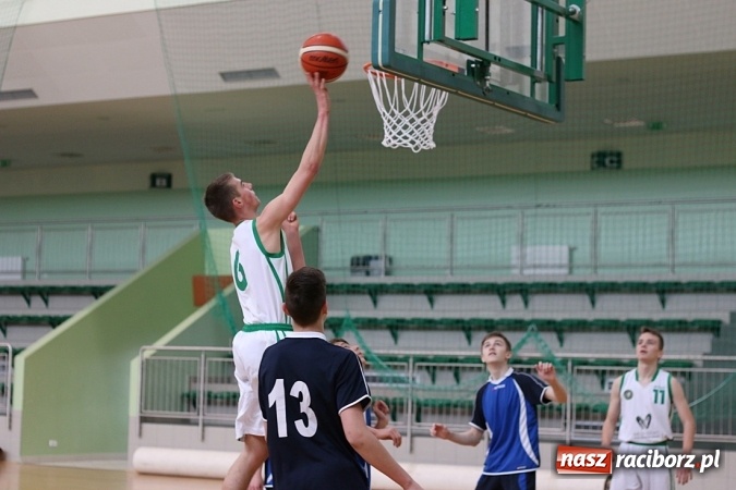 Zdjęcie w galerii na portalu naszraciborz.pl: Koszykówka: G1 z Raciborza awansowało do półfinału wojewódzkiego wiadomości z regionu