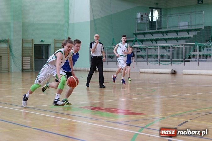 Zdjęcie w galerii na portalu naszraciborz.pl: Koszykówka: G1 z Raciborza awansowało do półfinału wojewódzkiego wiadomości z regionu