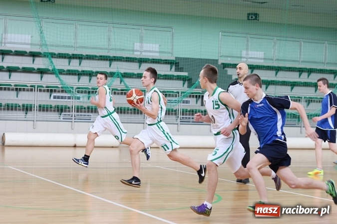 Zdjęcie w galerii na portalu naszraciborz.pl: Koszykówka: G1 z Raciborza awansowało do półfinału wojewódzkiego wiadomości z regionu