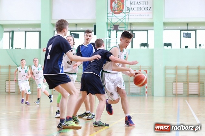 Zdjęcie w galerii na portalu naszraciborz.pl: Koszykówka: G1 z Raciborza awansowało do półfinału wojewódzkiego wiadomości z regionu