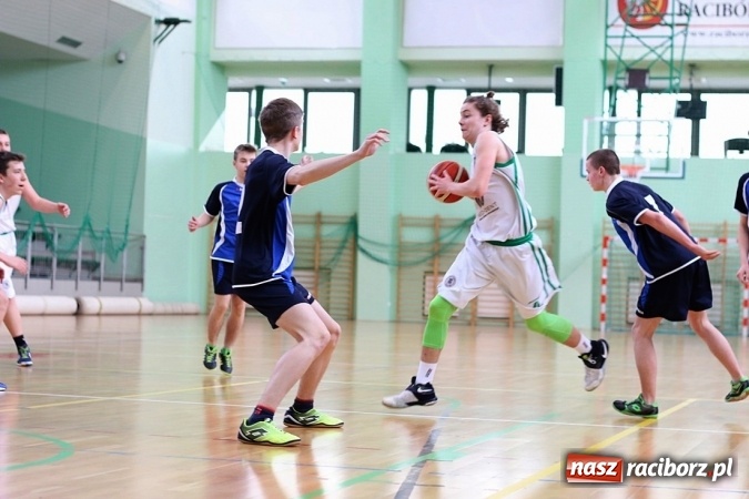 Zdjęcie w galerii na portalu naszraciborz.pl: Koszykówka: G1 z Raciborza awansowało do półfinału wojewódzkiego wiadomości z regionu