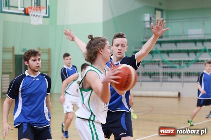 Zdjęcie w galerii na portalu naszraciborz.pl: Koszykówka: G1 z Raciborza awansowało do półfinału wojewódzkiego wiadomości z regionu