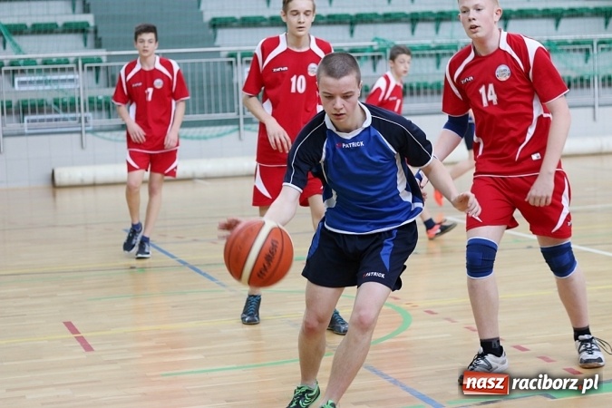 Zdjęcie w galerii na portalu naszraciborz.pl: Koszykówka: G1 z Raciborza awansowało do półfinału wojewódzkiego wiadomości z regionu