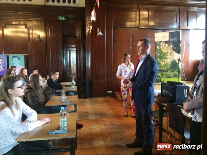 Zdjęcie w galerii na portalu naszraciborz.pl: X Powiatowy Konkurs Języka Angielskiego dla Gimnazjum za nami wiadomości z regionu