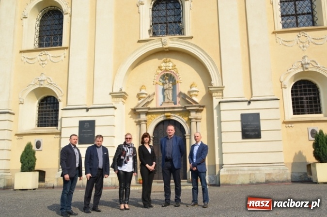 Zdjęcie w galerii na portalu naszraciborz.pl: Wizyta oficera łącznikowego policji Republiki Federalnej Niemiec u śląskich pogranicznik&oacute;w w Raciborzu wiadomości z regionu
