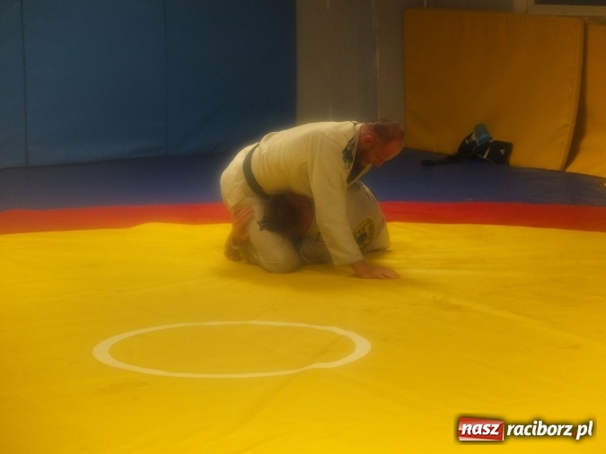 Zdjęcie w galerii na portalu naszraciborz.pl: Trwają przygotowania do Gali MMA wiadomości z regionu