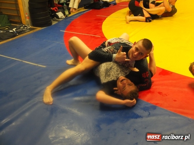 Zdjęcie w galerii na portalu naszraciborz.pl: Trwają przygotowania do Gali MMA wiadomości z regionu