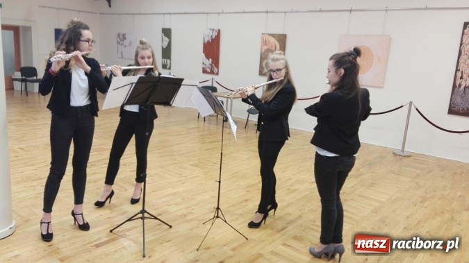 Zdjęcie w galerii na portalu naszraciborz.pl: Raciborskie muzyczki wyróżnione w Chwałowicach  wiadomości z regionu