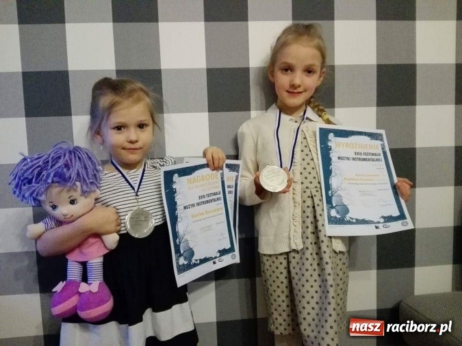 Zdjęcie w galerii na portalu naszraciborz.pl: Raciborskie muzyczki wyróżnione w Chwałowicach  wiadomości z regionu