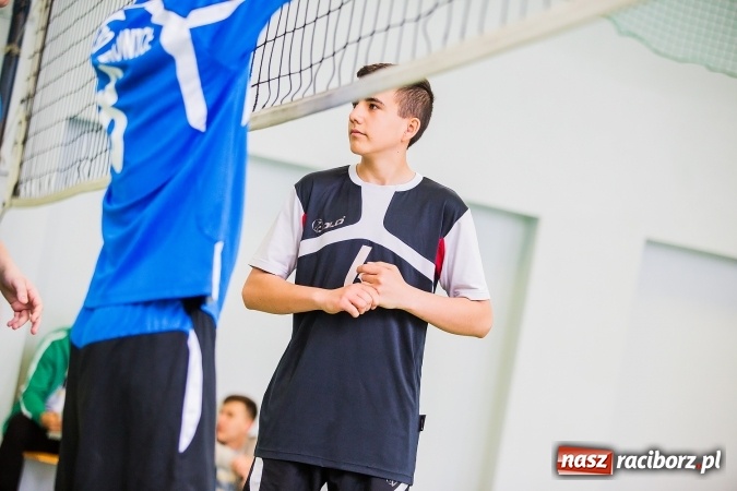 Zdjęcie w galerii na portalu naszraciborz.pl: Gimnazjum nr 3 ma najlepszych siatkarzy wiadomości z regionu