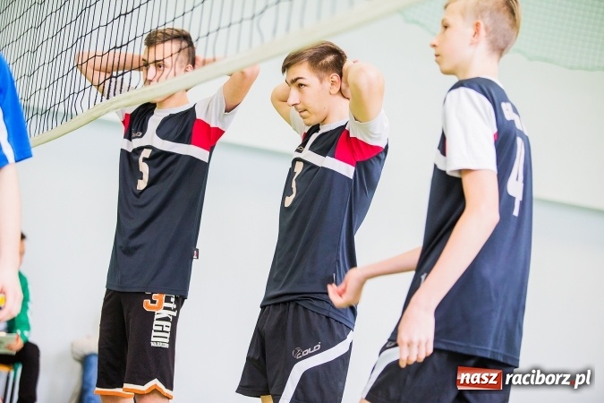Zdjęcie w galerii na portalu naszraciborz.pl: Gimnazjum nr 3 ma najlepszych siatkarzy wiadomości z regionu