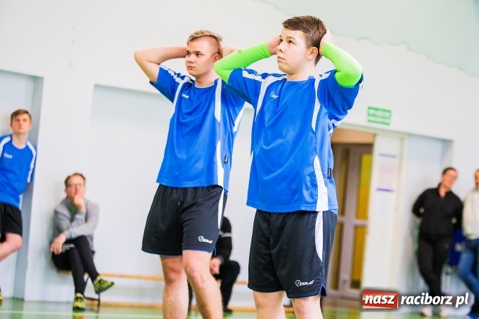 Zdjęcie w galerii na portalu naszraciborz.pl: Gimnazjum nr 3 ma najlepszych siatkarzy wiadomości z regionu