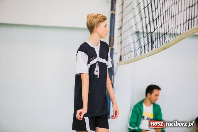 Zdjęcie w galerii na portalu naszraciborz.pl: Gimnazjum nr 3 ma najlepszych siatkarzy wiadomości z regionu
